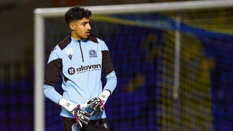 Purps bring in Blackburn Rovers goalkeeper